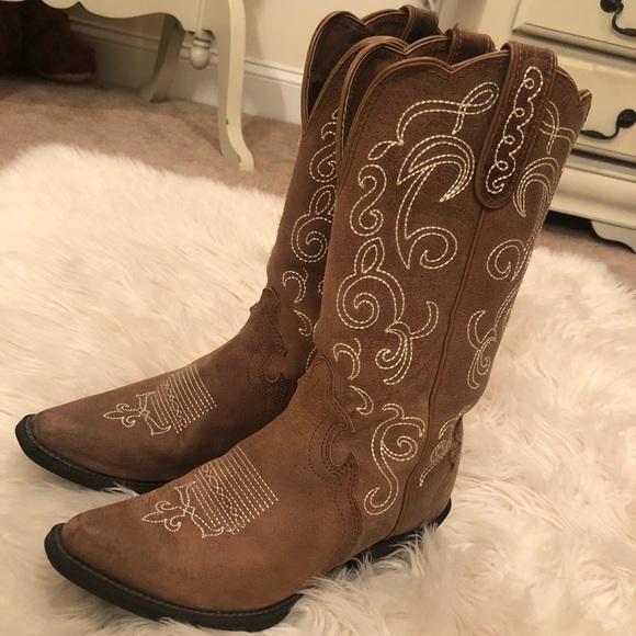M S Wide Shoes M S Wide Shoes